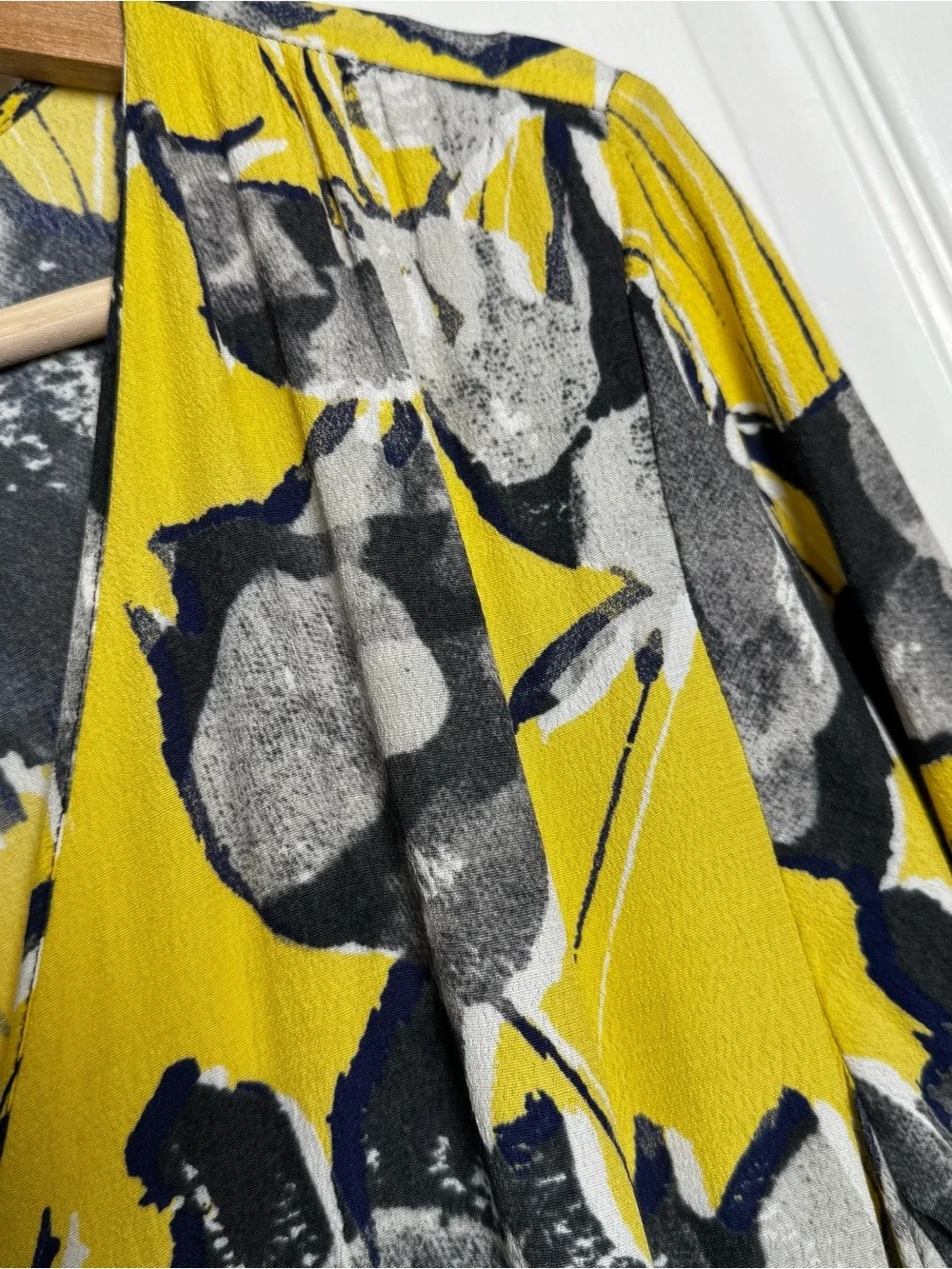 Anthropologie Elevenses Yellow Floral Somerset Romper Belted Medium Pockets